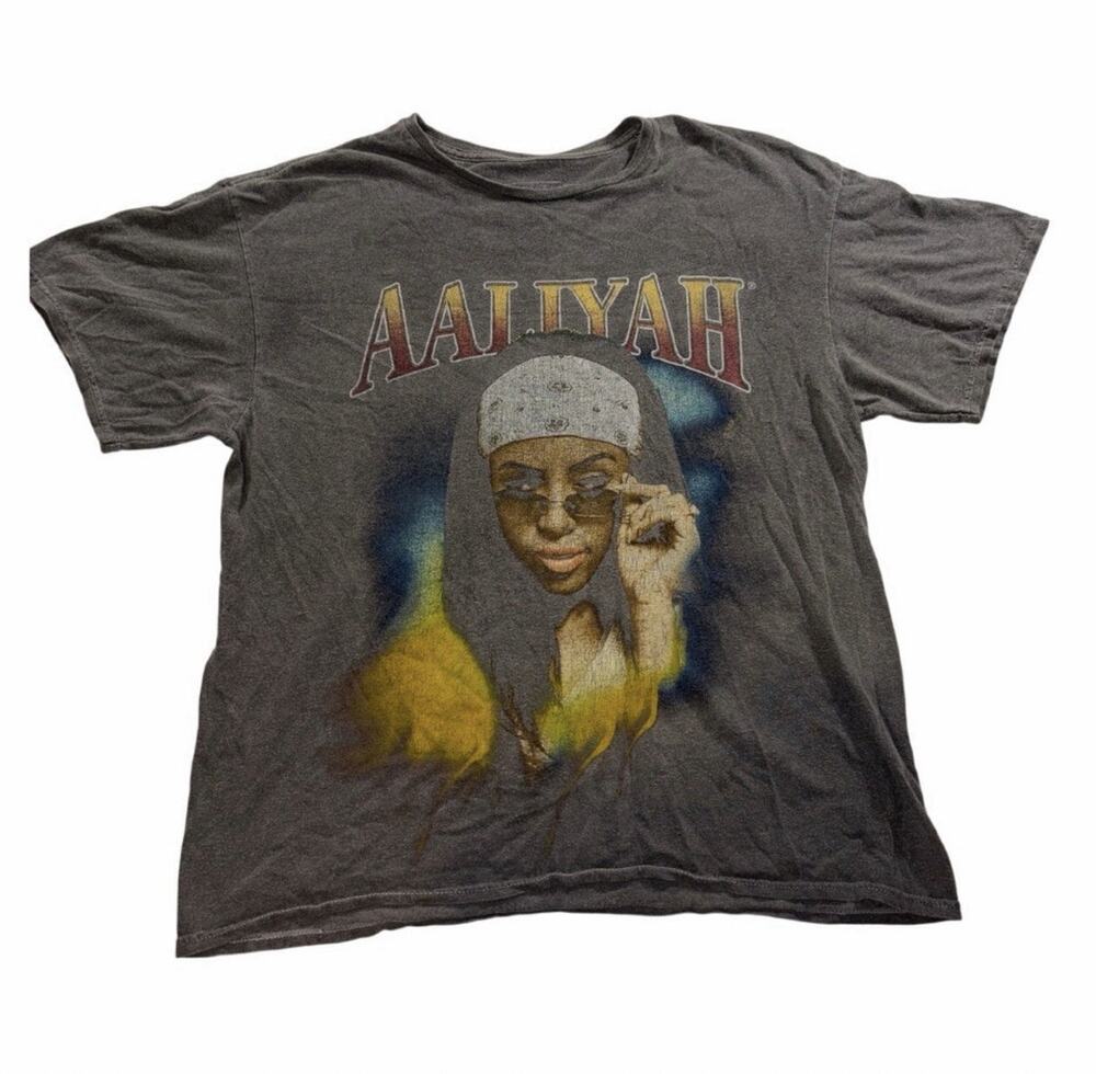 Aaliyah T Shirt Size Large Vintage Y2K